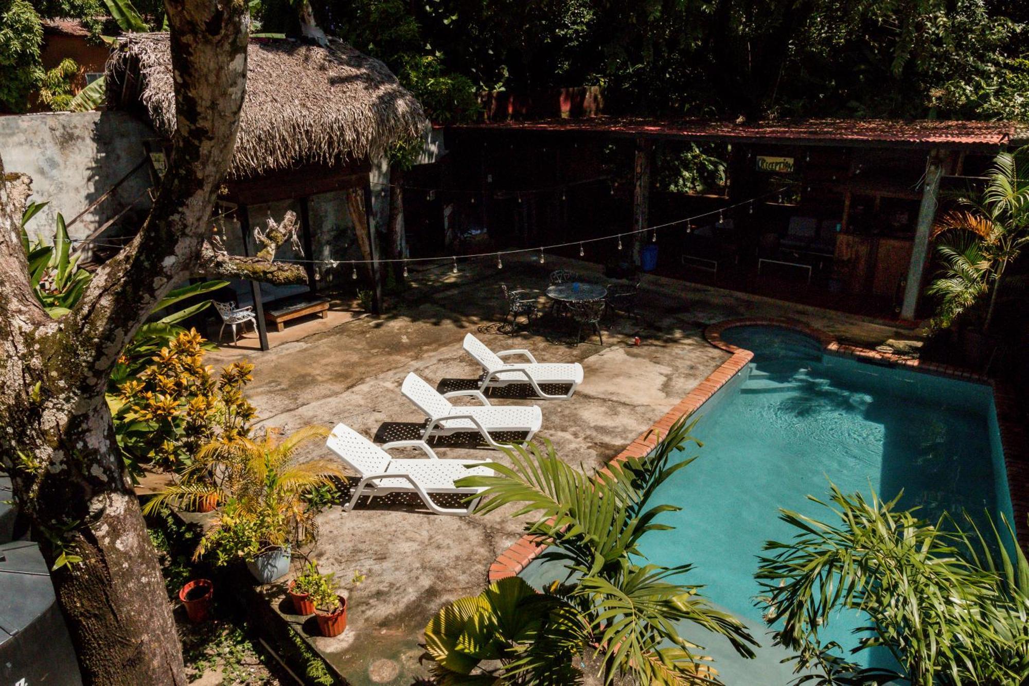 Hostel Villa Vento Surf Santa Catalina Exterior photo